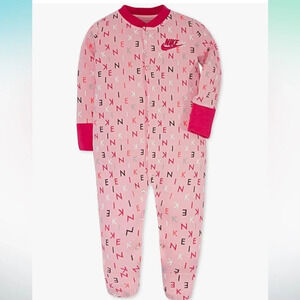 Nike Footed Sleep & Play Baby Girl Pink Nebula size 3 months
